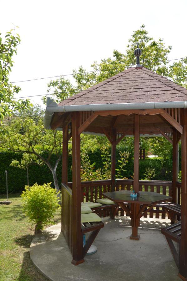 Katalin App. Zalagyoengye Apartmán Zalakaros